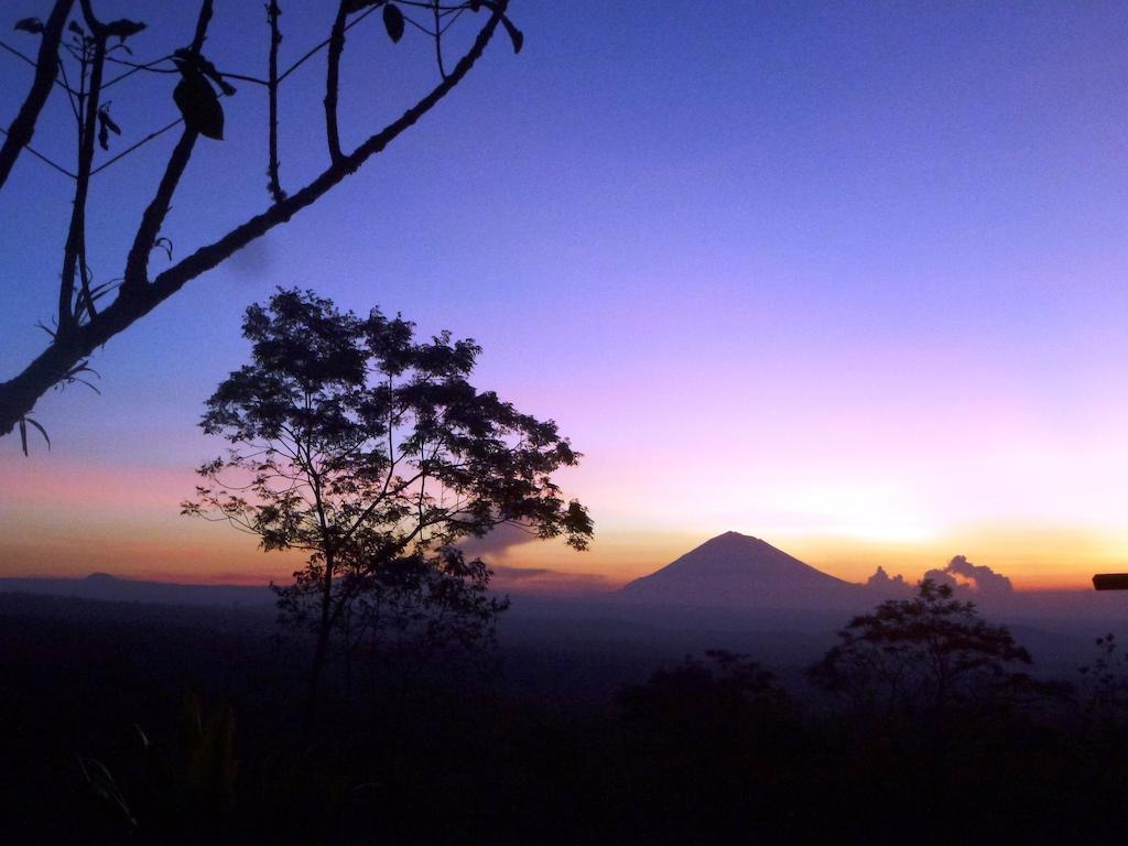 Sang Giri Mountain Tent Resort By Ahm Jatiluwih Esterno foto