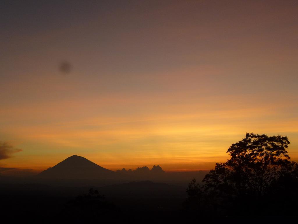 Sang Giri Mountain Tent Resort By Ahm Jatiluwih Esterno foto